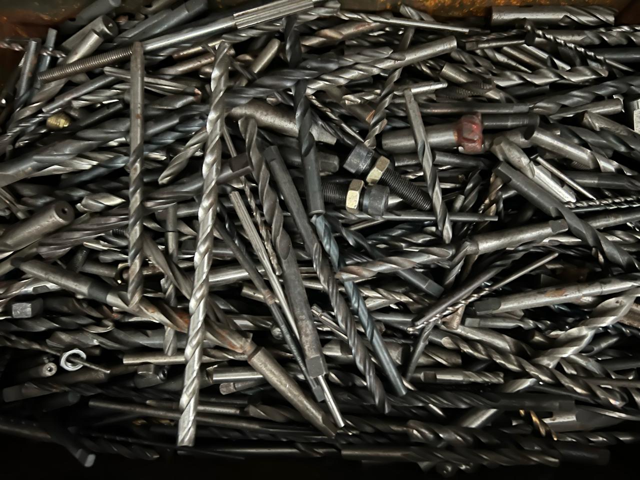 003-broca_de_carburo