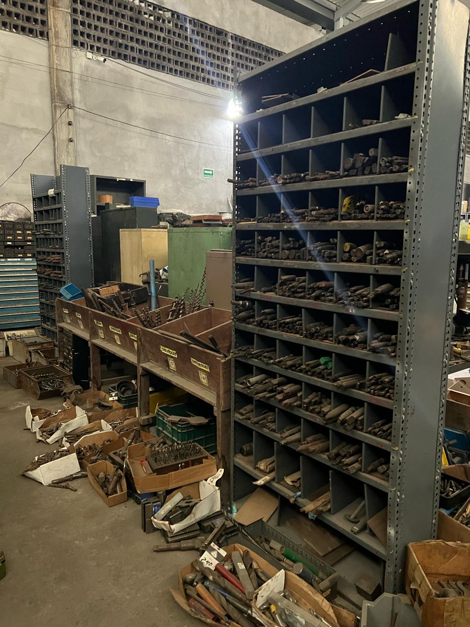 003-broca_de_carburo